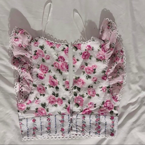 Floral Ruffle Set - Picture 3 of 5